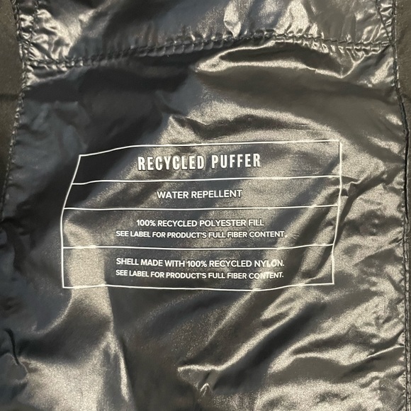 GAP Black Shiny puffer jacket - Picture 3 of 6